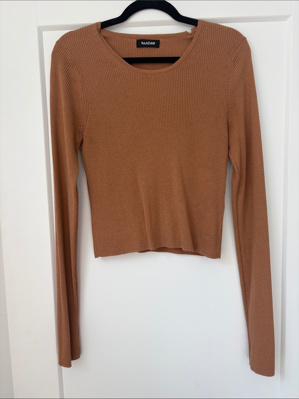 NAADAM Women's Long Sleeve Ribbed Sweater - Camel
